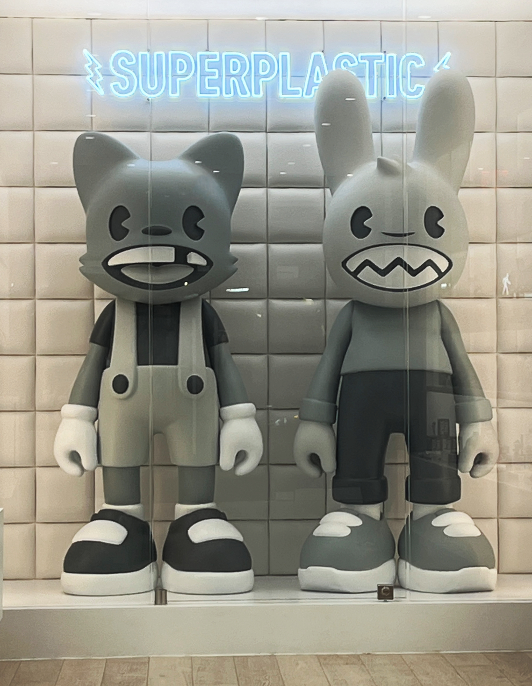 SUPER PLASTIC GUGGIMON 【公式通販】